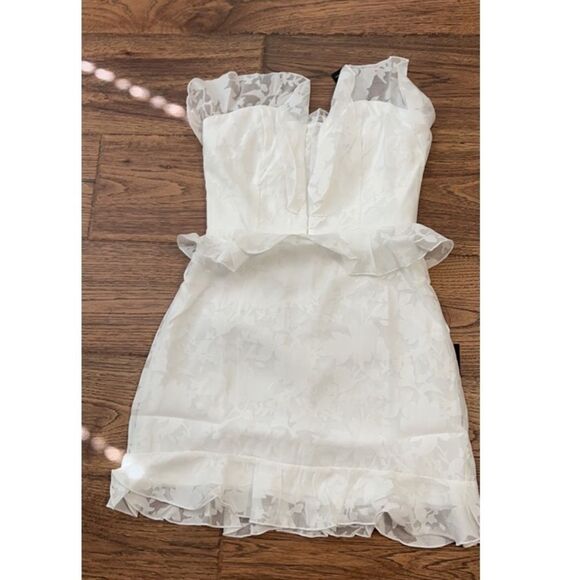 BNWT Lulu's Every Lace Strap Mini Dress - Picture 6 of 6